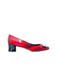 Красные кожаные туфли с цветочным принтом от Salvatore Ferragamo