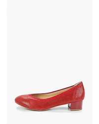 Красные кожаные туфли от Caprice