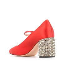 Красные кожаные туфли от Rochas