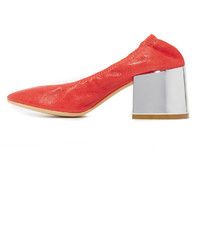 Красные кожаные туфли от Maison Margiela