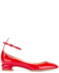 Красные кожаные туфли от Valentino Garavani