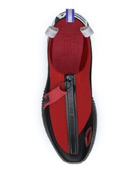 Женские красные кроссовки от Swear