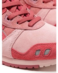 Мужские красные кроссовки от Asics