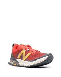 Мужские красные кроссовки от New Balance