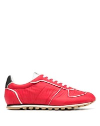 Мужские красные кроссовки от Maison Margiela