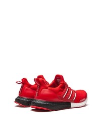 Мужские красные кроссовки от adidas