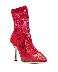 Красные кружевные ботильоны от Dolce & Gabbana