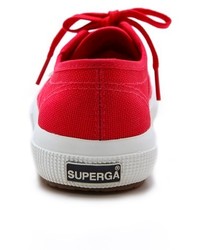 Женские красные низкие кеды из плотной ткани от Superga