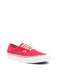 Мужские красные низкие кеды из плотной ткани от Vans