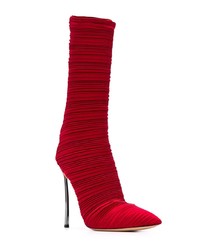 Красные сатиновые ботильоны от Casadei