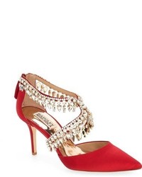 Красные сатиновые туфли с украшением