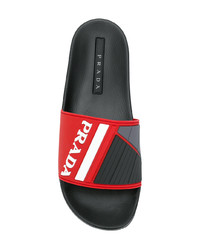 Мужские красные сланцы от Prada