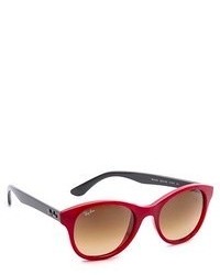 Женские красные солнцезащитные очки от Ray-Ban