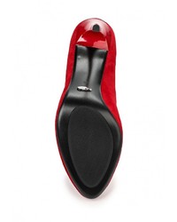 Красные туфли от El'Rosso