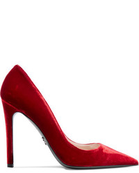 Красные туфли от Prada