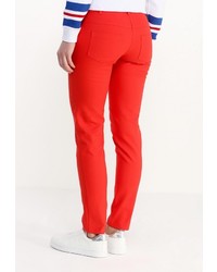 Красные узкие брюки от Boutique Moschino