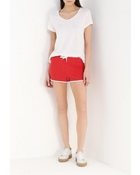 Женские красные шорты от Jennyfer