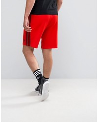 Мужские красные шорты от adidas