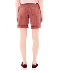 Женские красные шорты от s.Oliver