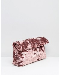 Красный бархатный клатч от Missguided