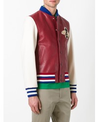 Мужской красный бомбер с вышивкой от Gucci