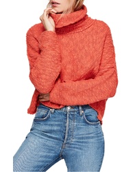 Красный вязаный свитер с хомутом