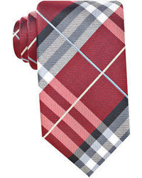 Красный галстук в шотландскую клетку
