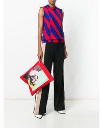 Красный клатч с принтом от Calvin Klein 205W39nyc