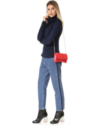 Красный клатч со змеиным рисунком от Narciso Rodriguez