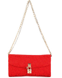 Красный клатч от Dolce & Gabbana
