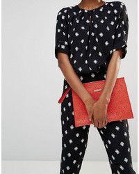 Красный клатч от Little Mistress