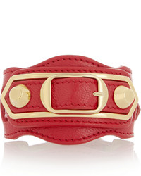 Красный кожаный браслет от Balenciaga