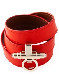 Красный кожаный браслет от Givenchy