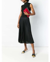 Красный кожаный клатч с шипами от Prada