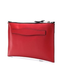 Красный кожаный клатч с шипами от Prada