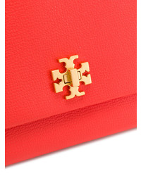 Красный кожаный клатч от Tory Burch