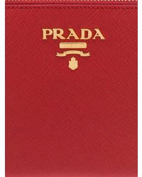 Красный кожаный клатч от Prada