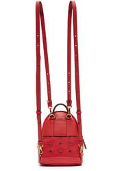 Женский красный кожаный рюкзак от MCM