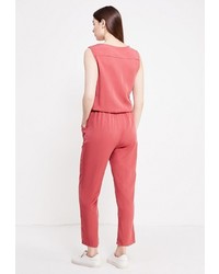 Красный комбинезон от Rinascimento