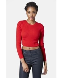 Красный короткий свитер