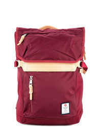 Красный нейлоновый рюкзак