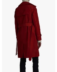 Женский красный плащ от Burberry