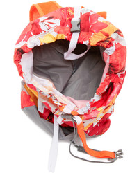 Женский красный рюкзак от adidas by Stella McCartney