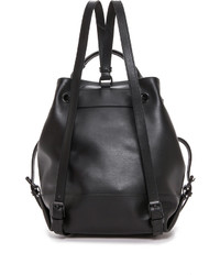 Женский красный рюкзак от Opening Ceremony