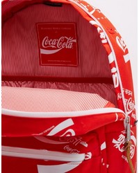 Женский красный рюкзак от Herschel