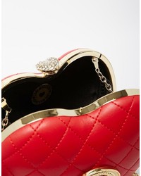 Красный стеганый клатч от Love Moschino