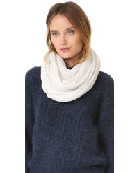 Женский красный шарф от Club Monaco