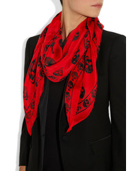Женский красный шелковый шарф с принтом от Alexander McQueen