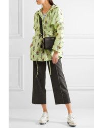 Женская мятная ветровка от Prada