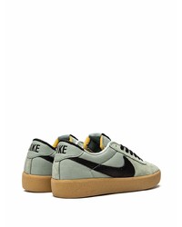 Мужские мятные замшевые низкие кеды от Nike